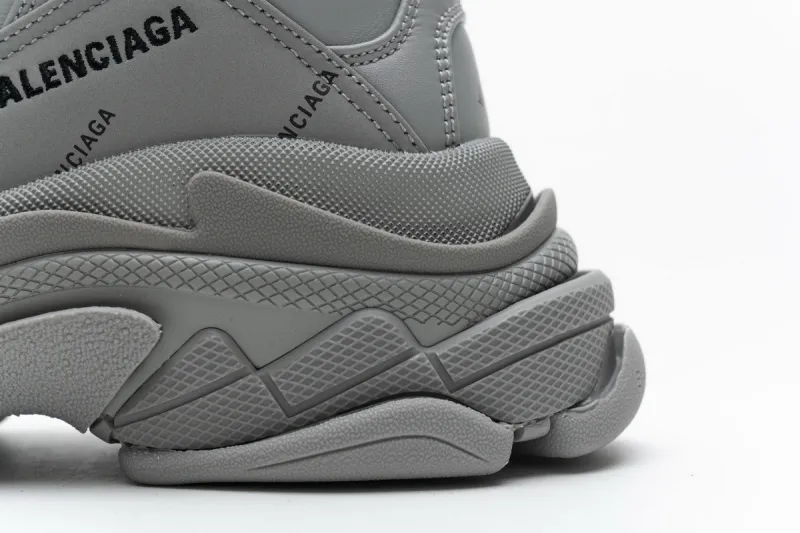  Balenciaga Triple S Grey Black 536737 W2FA1 1210