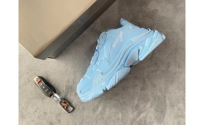  Balenciaga Triple S Moonlight 536737 W2FA1 4090