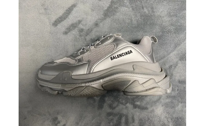  Balenciaga Triple S Light Gray Silver 536737 W2FS2 8100