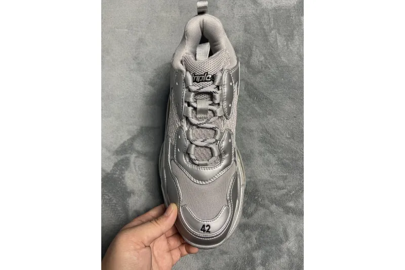  Balenciaga Triple S Light Gray Silver 536737 W2FS2 8100