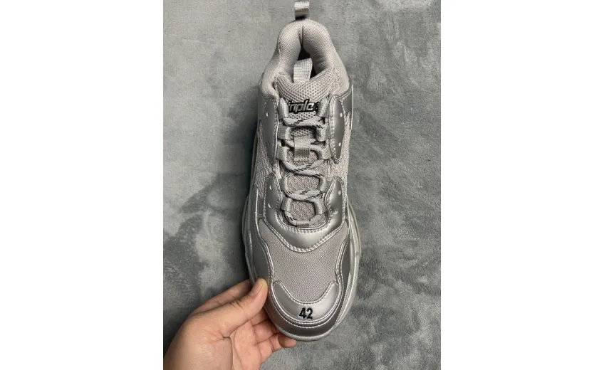  Balenciaga Triple S Light Gray Silver 536737 W2FS2 8100