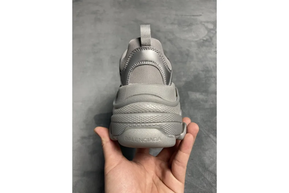  Balenciaga Triple S Light Gray Silver 536737 W2FS2 8100