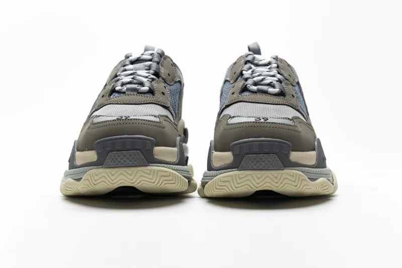  Balenciaga Triple S Grey 483513 W06E1 1259