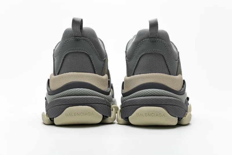  Balenciaga Triple S Grey 483513 W06E1 1259