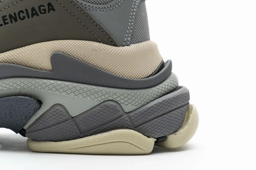  Balenciaga Triple S Grey 483513 W06E1 1259