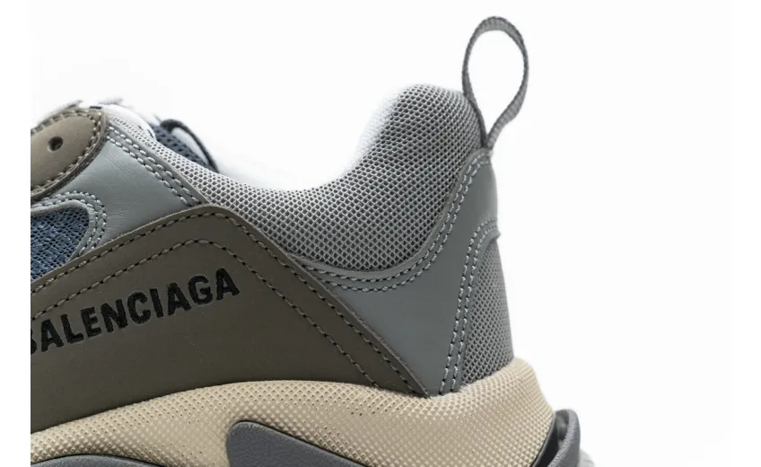  Balenciaga Triple S Grey 483513 W06E1 1259