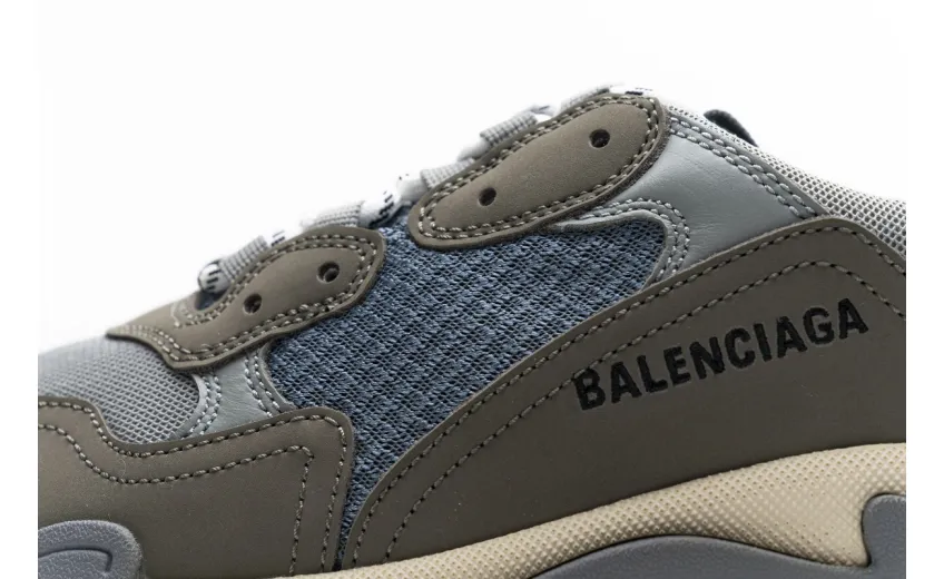  Balenciaga Triple S Grey 483513 W06E1 1259