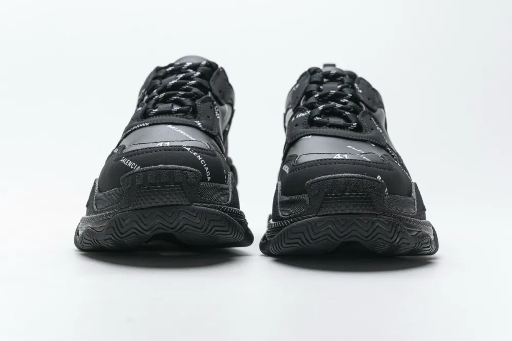  Balenciaga Triple S Black 524039 W06E2 2020