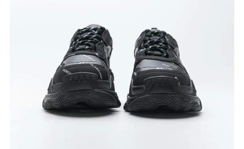  Balenciaga Triple S Black 524039 W06E2 2020