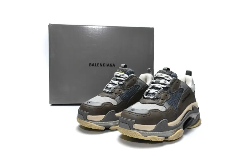  Balenciaga Triple S Grey 536737 W0901 1259 