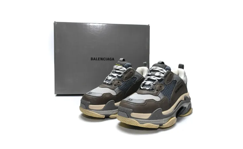  Balenciaga Triple S Grey 536737 W0901 1259 