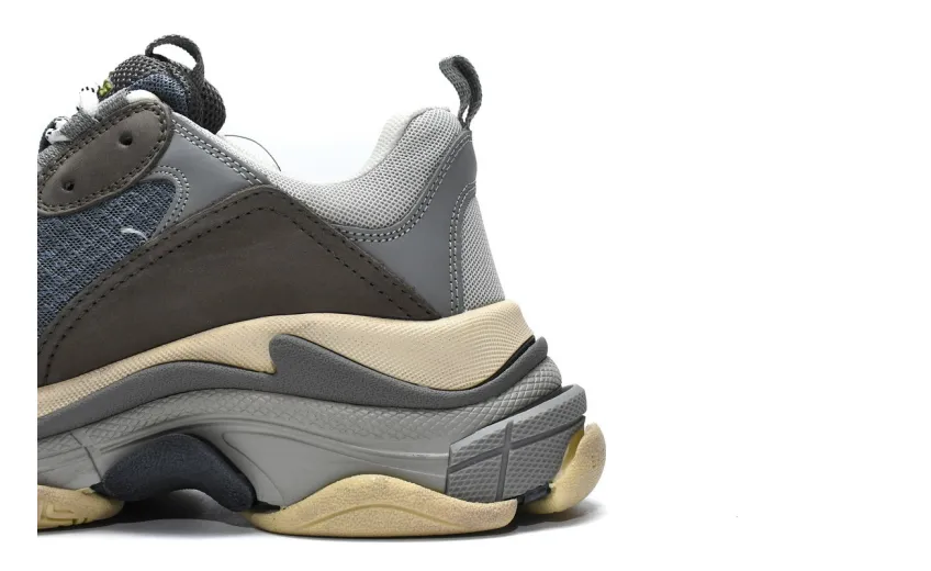  Balenciaga Triple S Grey 536737 W0901 1259 