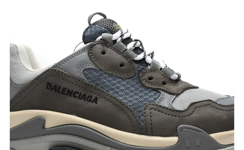  Balenciaga Triple S Grey 536737 W0901 1259 