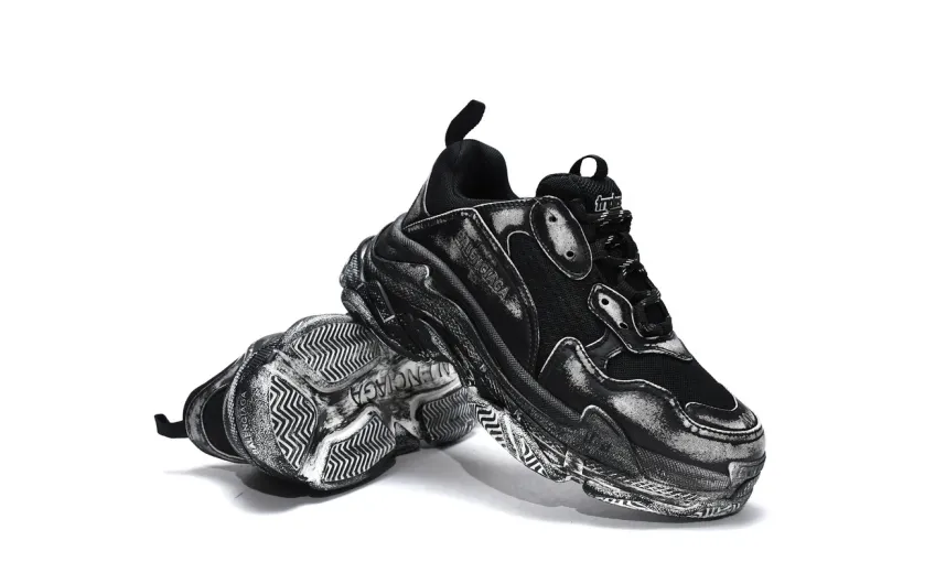  Balenciaga Triple S Black 524039 WN3 1000