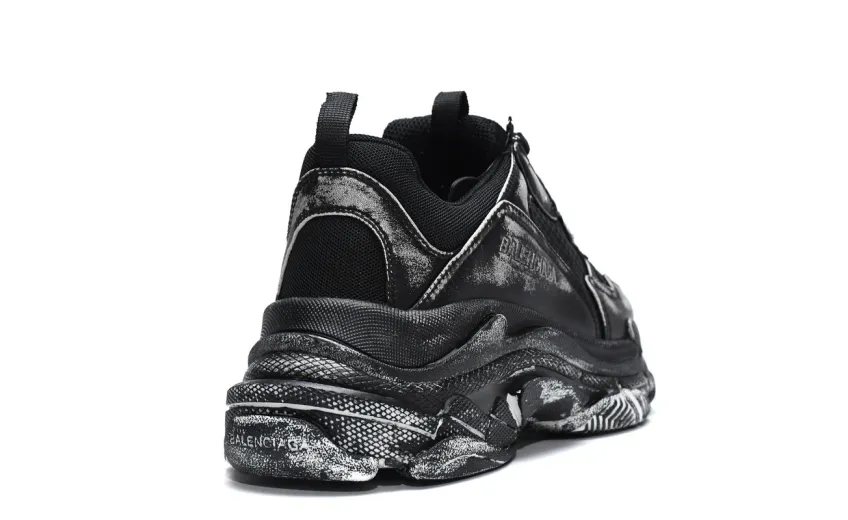  Balenciaga Triple S Black 524039 WN3 1000