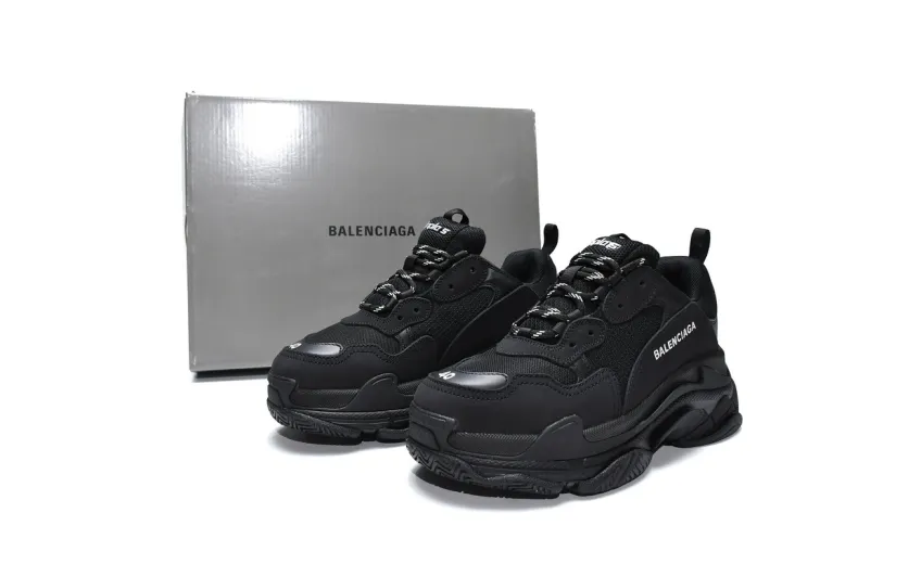  Balenciaga Triple S Black 541624 W0901 1000
