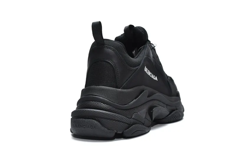  Balenciaga Triple S Black 541624 W0901 1000