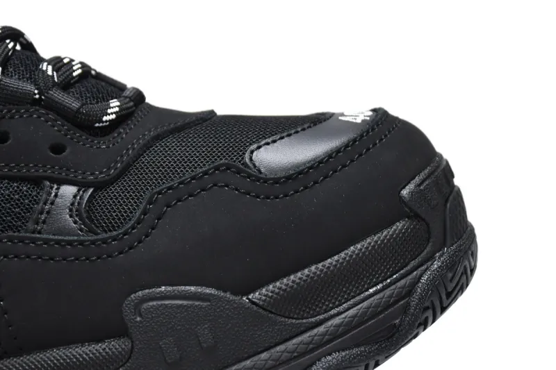  Balenciaga Triple S Black 541624 W0901 1000
