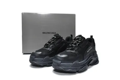  Balenciaga Triple S Black 512176 W0901 1000 01