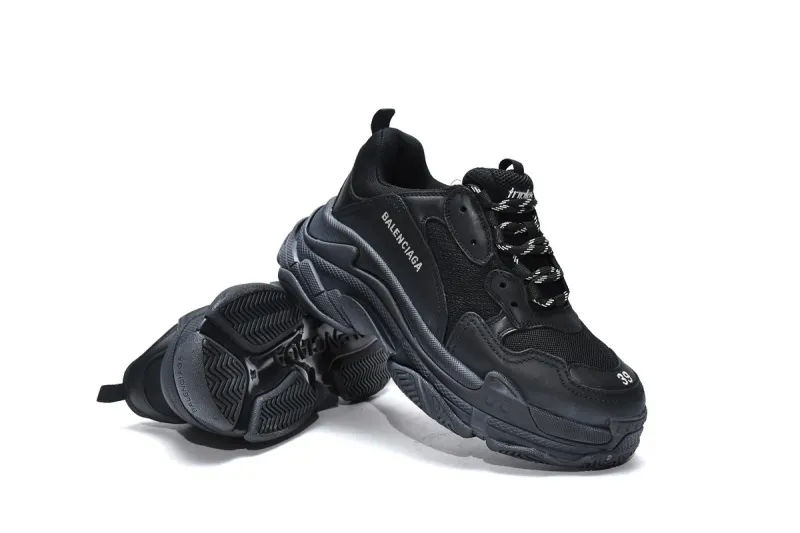  Balenciaga Triple S Black 512176 W0901 1000