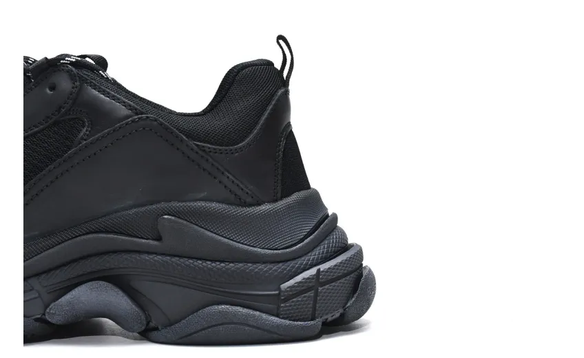  Balenciaga Triple S Black 512176 W0901 1000