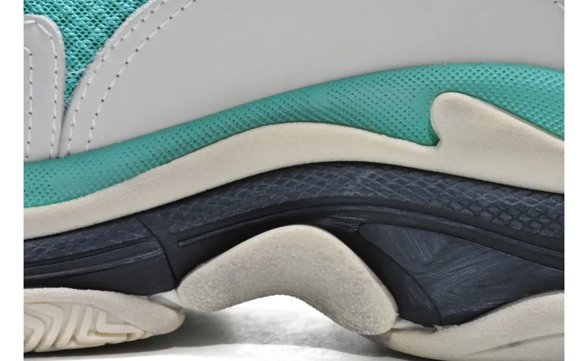  Balenciaga Triple S Mint Green 524039 W09E1 9878