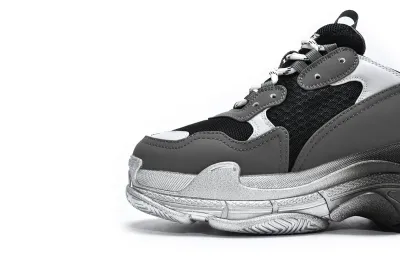  Balenciaga Triple S Graded Grey 536737 W2FA1 9108 02