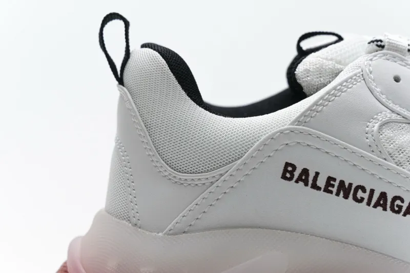  Balenciaga Triple S Milk White Black 0625 W09O1