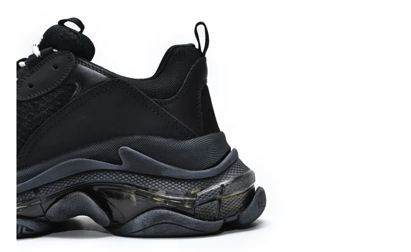  Balenciaga Triple S Black 541624 W09O1 1000 