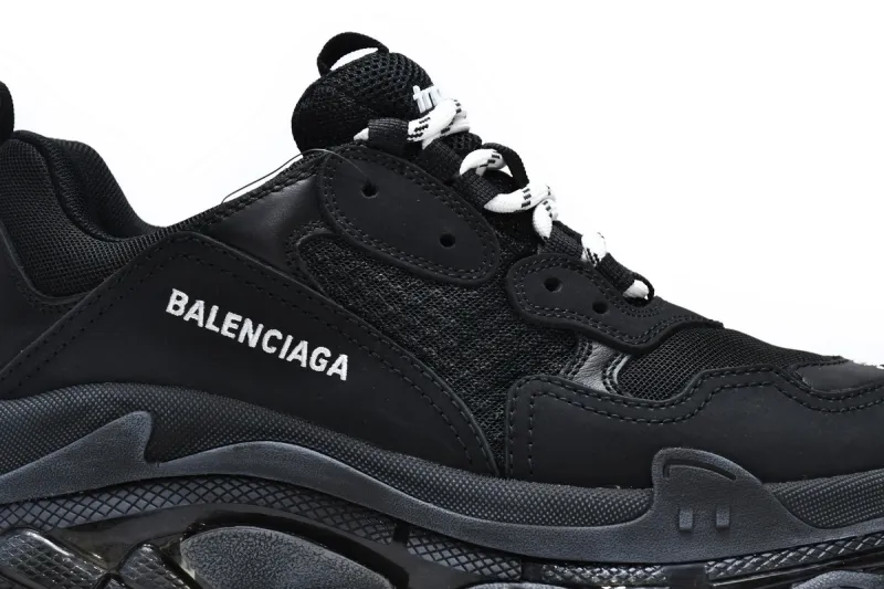  Balenciaga Triple S Black 541624 W09O1 1000 