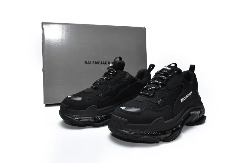  Balenciaga Triple S Black 541624 W2FB1 1000
