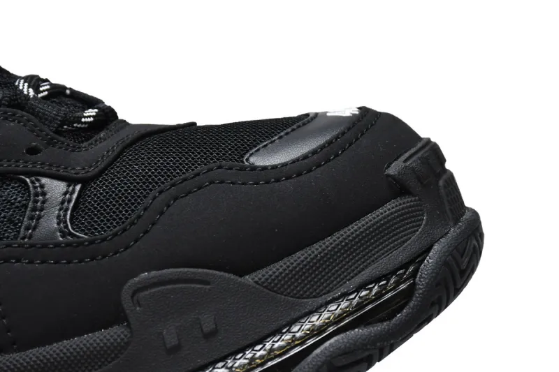  Balenciaga Triple S Black 541624 W2FB1 1000