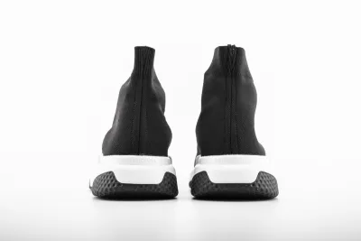  Balenciaga Speed Runner Black White 02