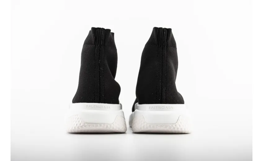  Balenciaga Speed Runner Black White