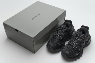 Balenciaga Track Black（no light） 542023 W1GB1 1000 02