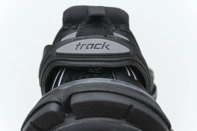 Balenciaga Track Black（no light） 542023 W1GB1 1000