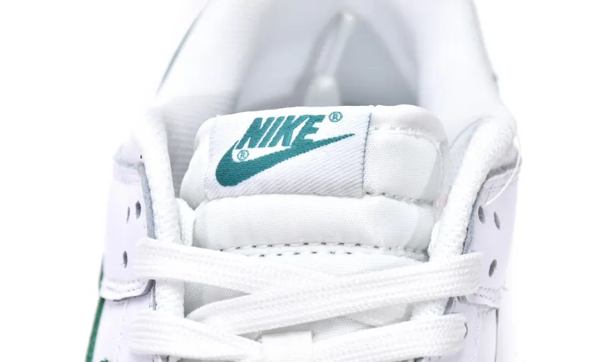  Nike Dunk Low Green Noise DD1503-112