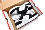   Nike Dunk Low Pearl Black DO7412-985