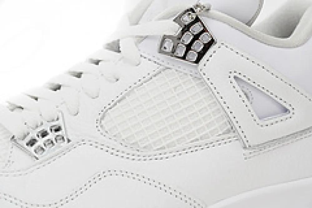 Jordan 4 Pure
