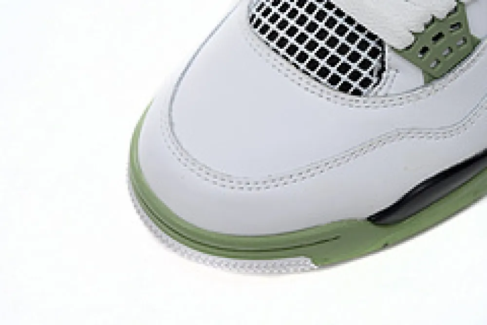 Seafoam Jordan 4s