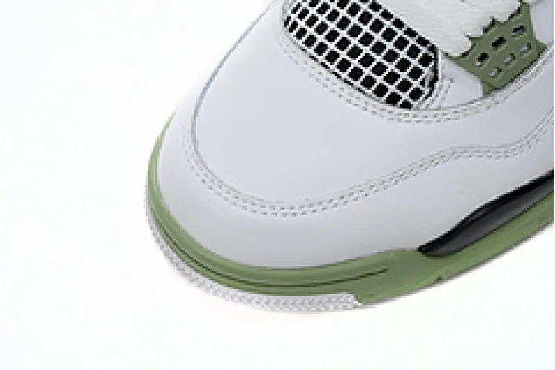Seafoam Jordan 4s