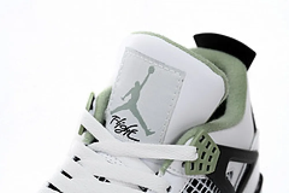 Seafoam Jordans 4
