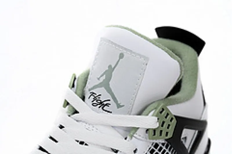 Seafoam Jordans 4