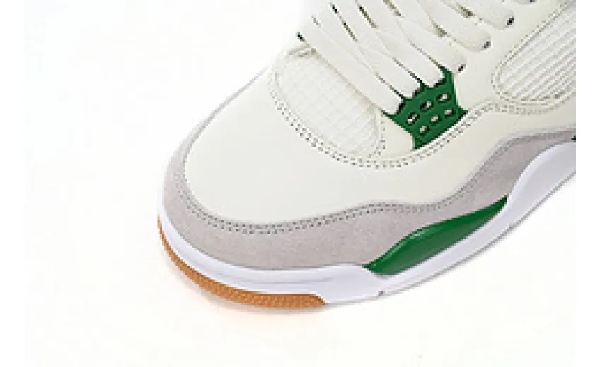 Nike SB X Air Jordan 4 Retro SP Pine Green DR5415-103