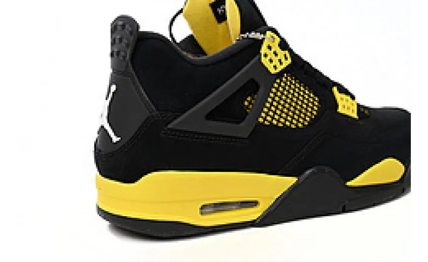 Jordan 4 Black Yellow