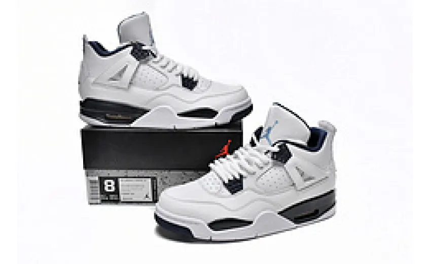 Jordan 4 Retro Columbia