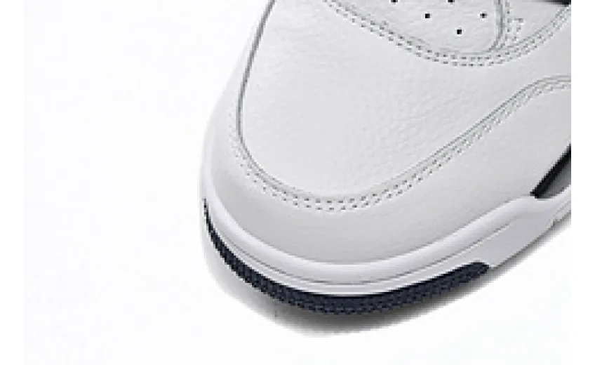 Air Jordan 4 Retro Columbia