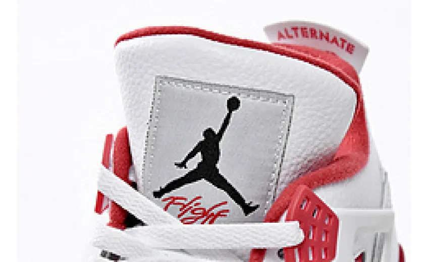 Retro 4 Alternate 89