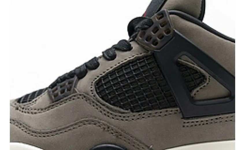 Travis Scott 4s Olive