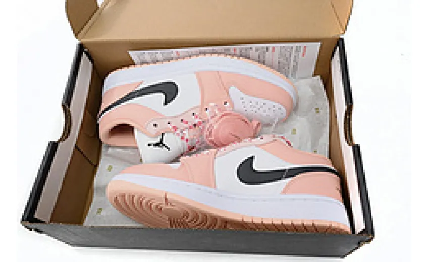fake jordan 1 low light arctic pink